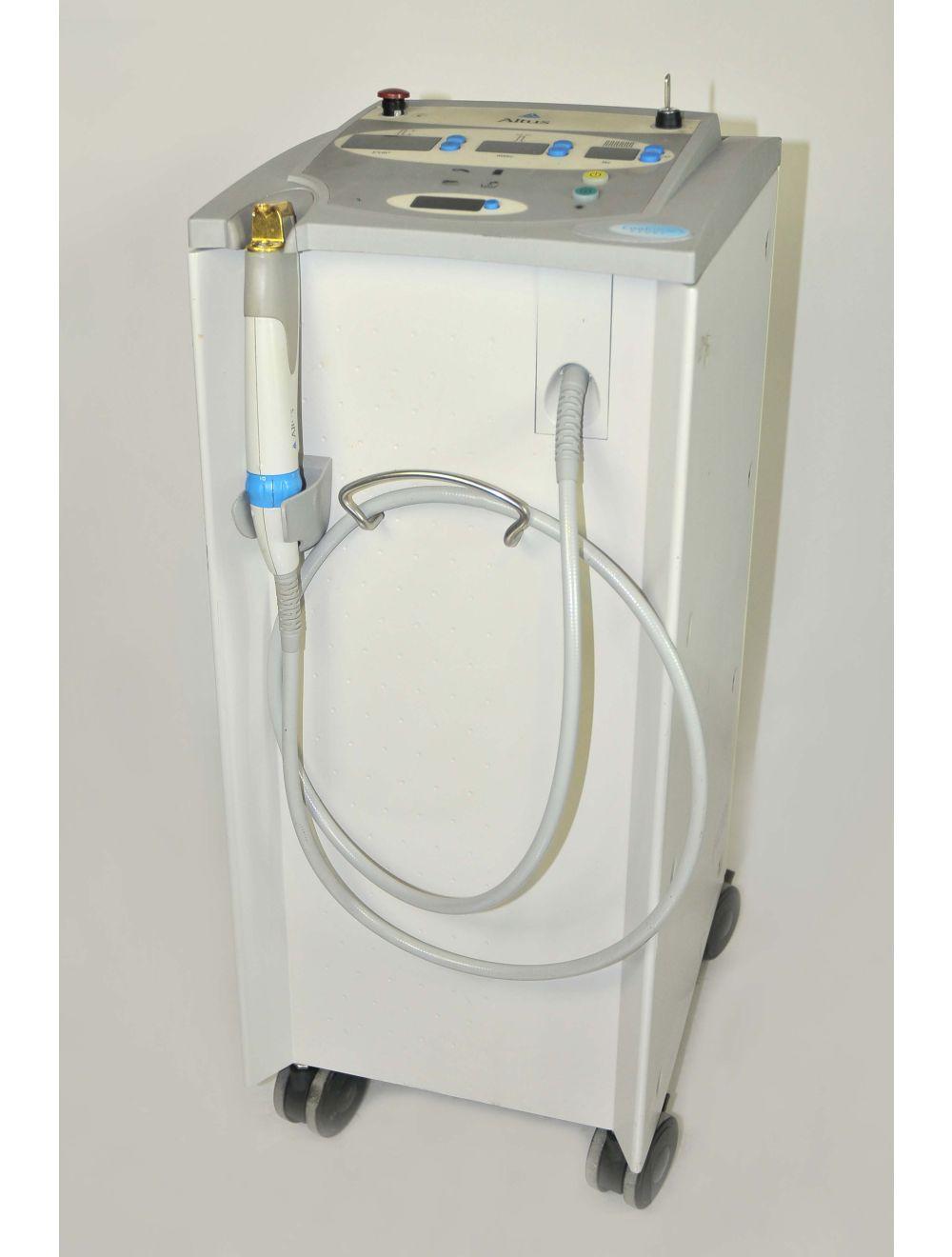 2002 Altus CoolGlide Excel US110EXCL Laser Hair Removal 1064 Nd YAG Cutera HR Cutera