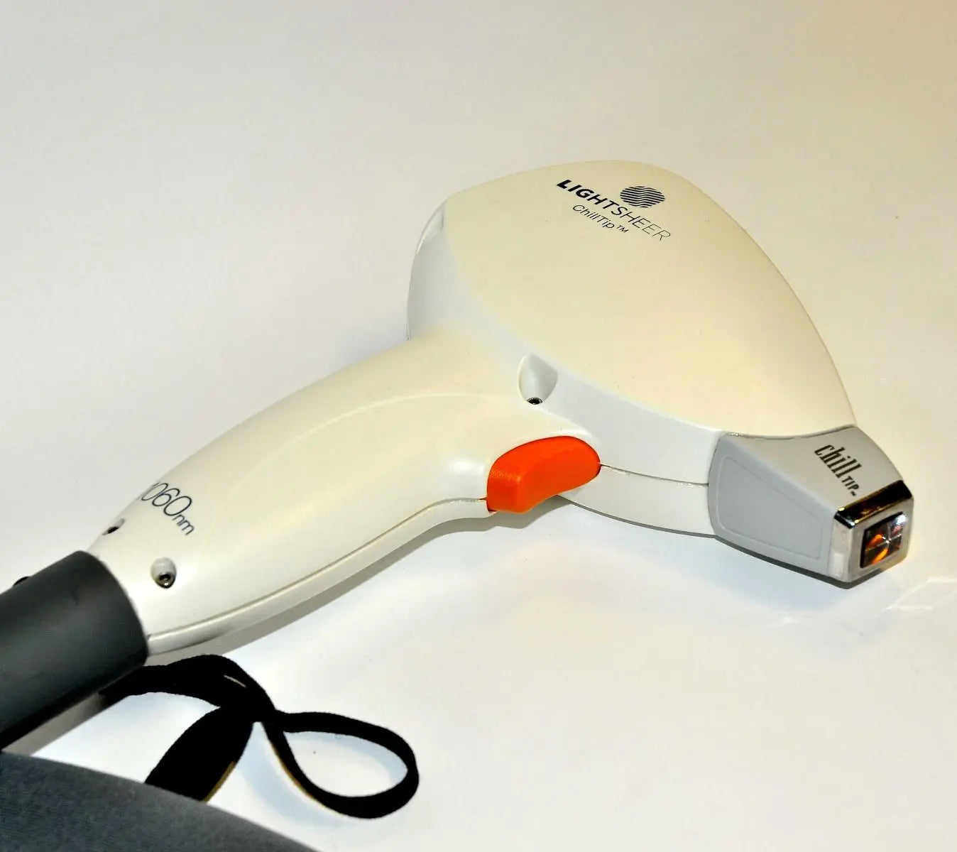 2019 Lumenis LightSheer Desire XC Diode Laser Hair Removal Chill Tip Handpiece Lumenis